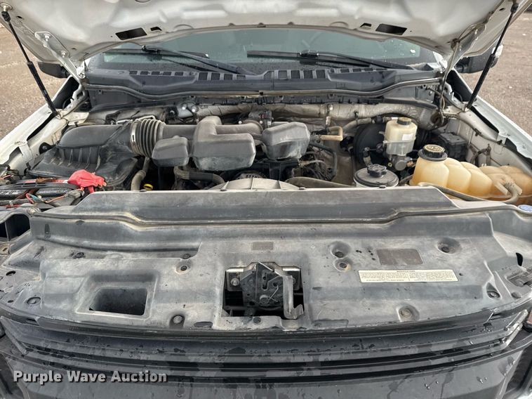 image for item DO7620 2018 Ford F250 Super Duty SuperCab pickup truck