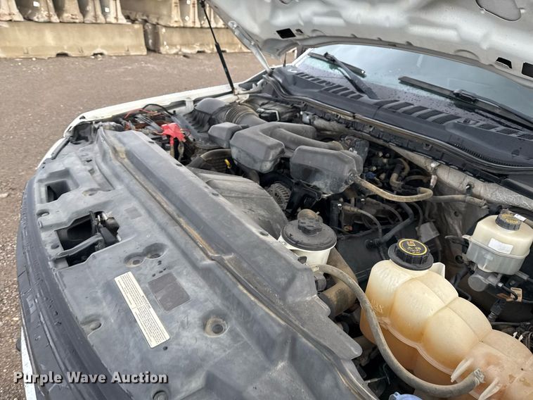 image for item DO7620 2018 Ford F250 Super Duty SuperCab pickup truck