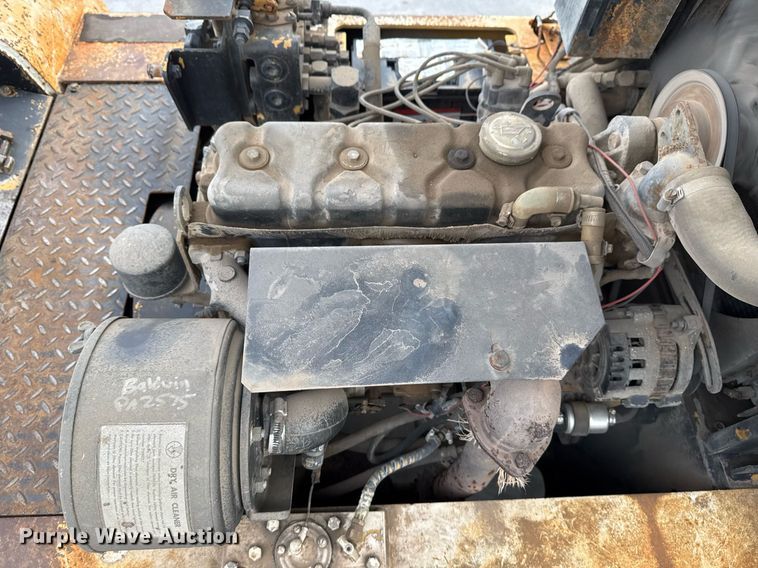 image for item DO7623 Bobcat V80E forklift