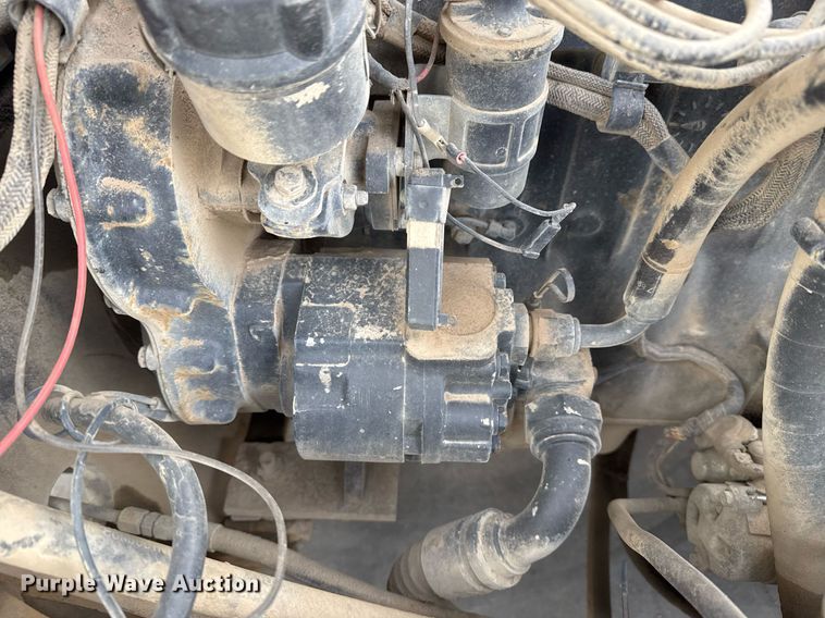 image for item DO7623 Bobcat V80E forklift