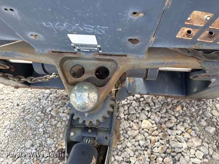 image for item DO7630 Bobcat 8811 backhoe attachment