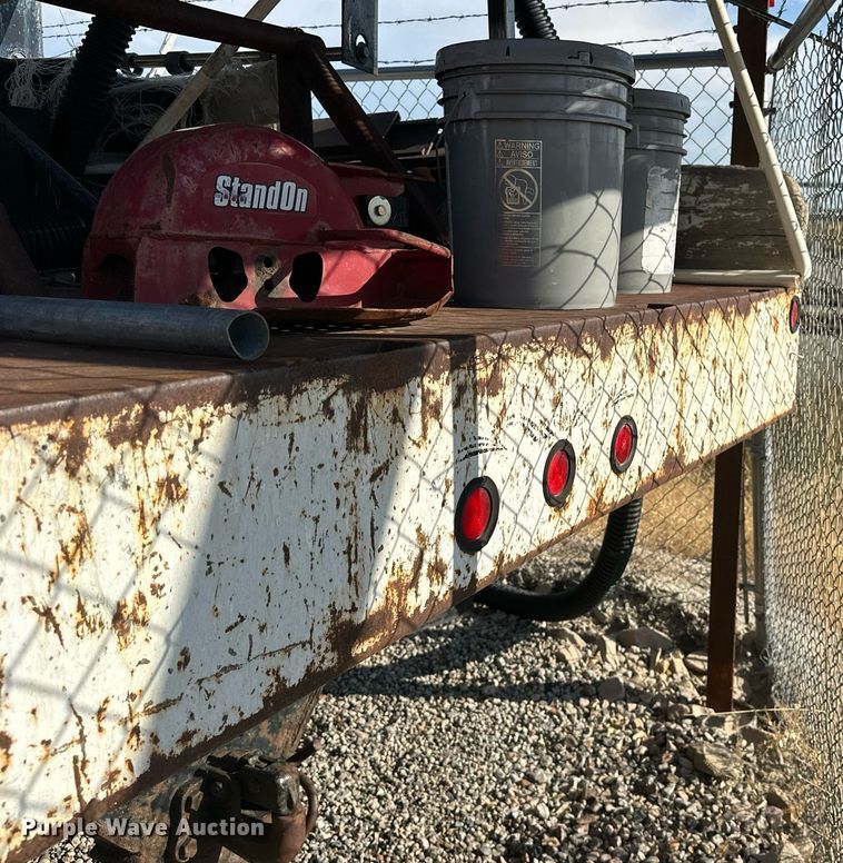 image for item DP3356 1994 GMC Topkick C5500 dump flatbed truck