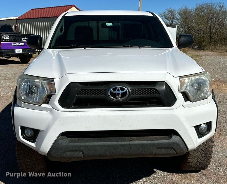 image for item DP5941 2014 Toyota Tacoma pickup truck
