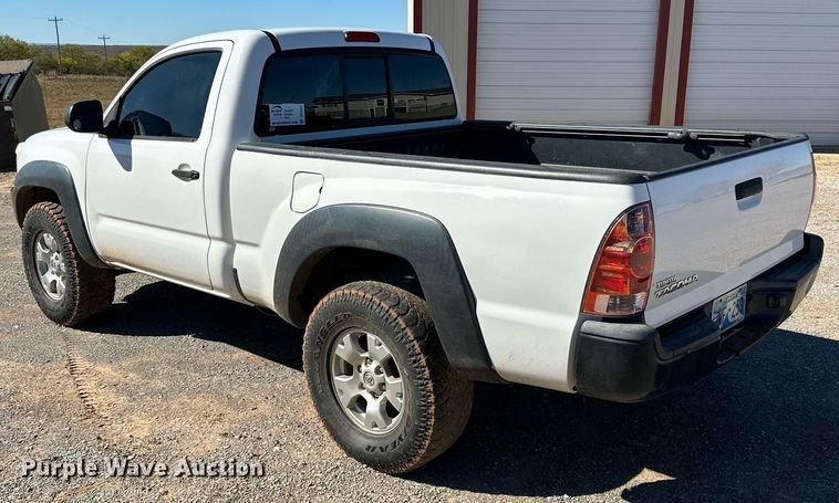 image for item DP5941 2014 Toyota Tacoma pickup truck