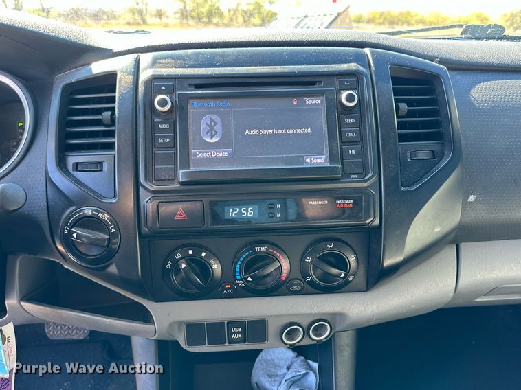 image for item DP5941 2014 Toyota Tacoma pickup truck