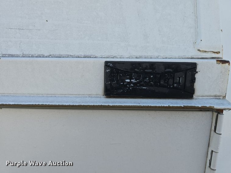 image for item DQ5283 2006 Chevrolet Express 3500 utility van