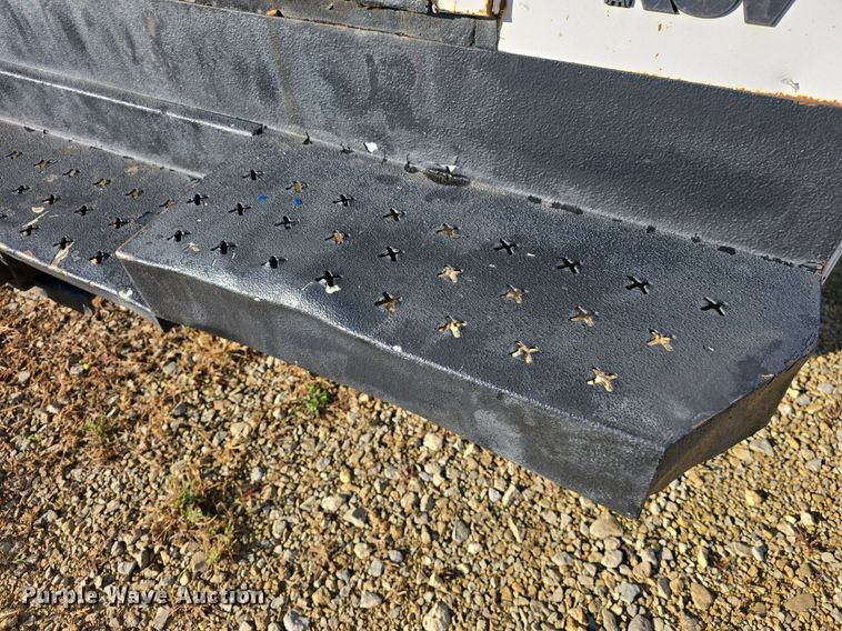 image for item DQ5283 2006 Chevrolet Express 3500 utility van