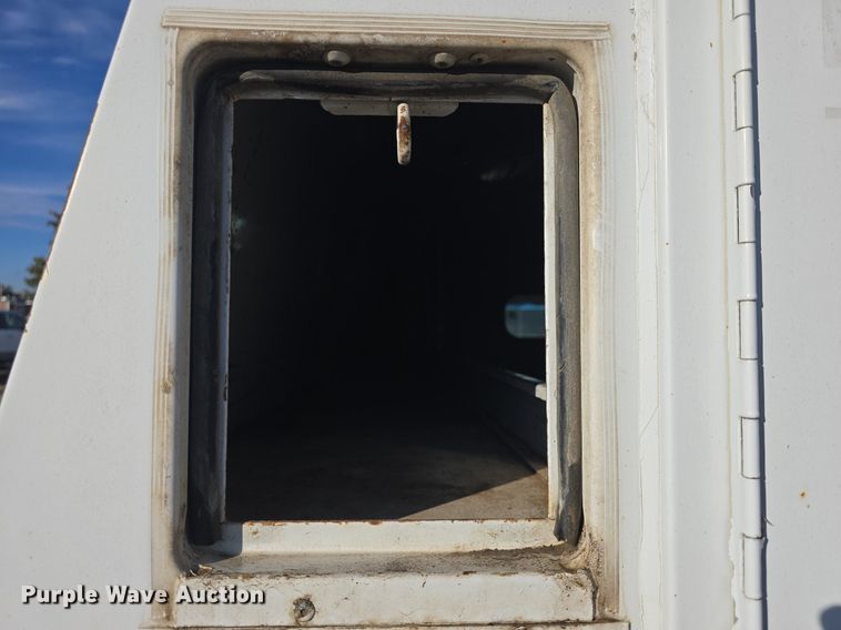 image for item DQ5283 2006 Chevrolet Express 3500 utility van