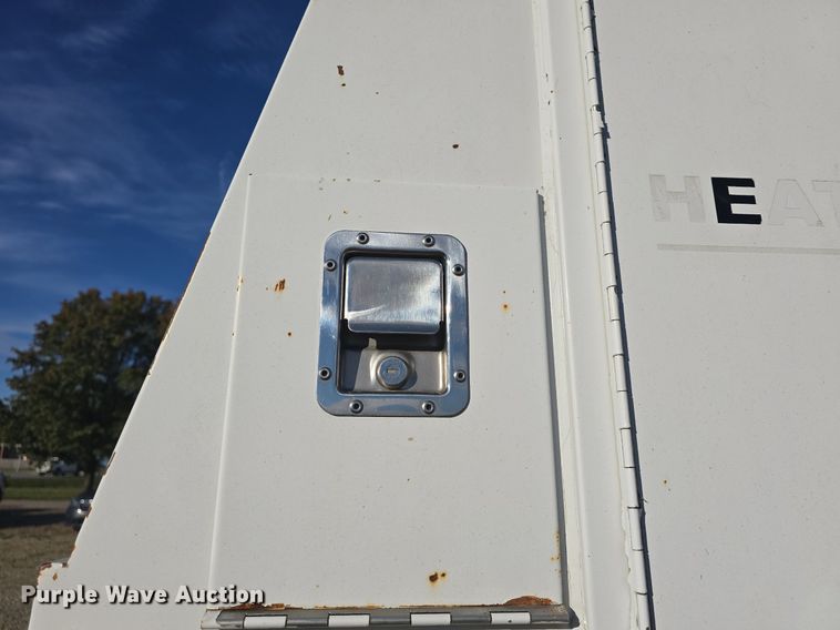 image for item DQ5283 2006 Chevrolet Express 3500 utility van