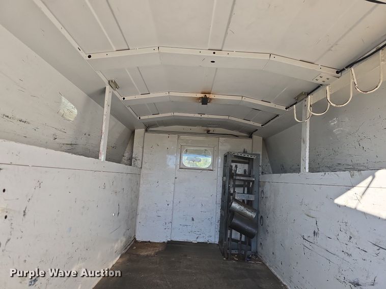 image for item DQ5283 2006 Chevrolet Express 3500 utility van