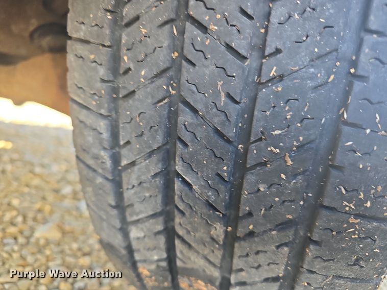 image for item DQ5283 2006 Chevrolet Express 3500 utility van