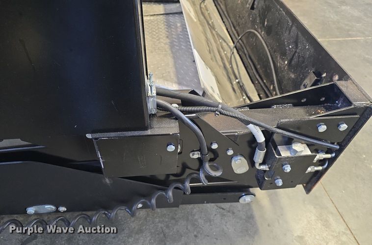 image for item DQ5284 Tommy Gate end gate lift