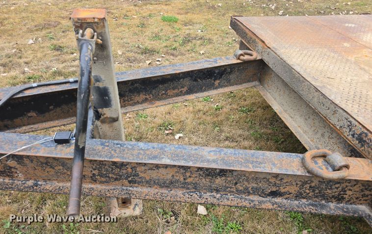 image for item DQ5302 2011 Shop built equipment trailer