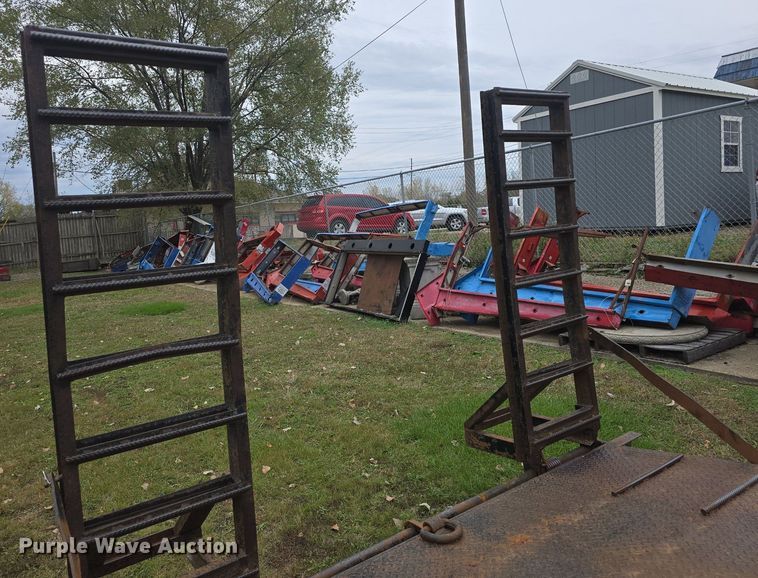 image for item DQ5302 2011 Shop built equipment trailer