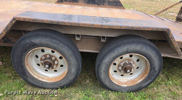 image for item DQ5302 2011 Shop built equipment trailer