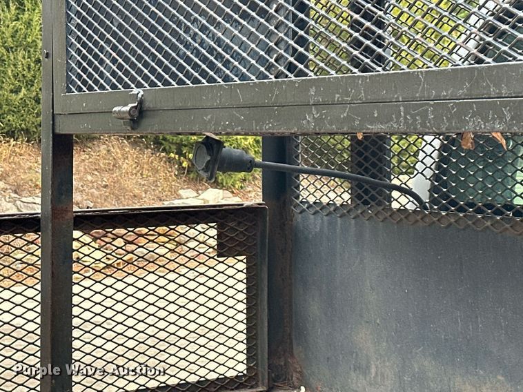 image for item DR2756 2009 Ford F450 Super Duty flatbed truck