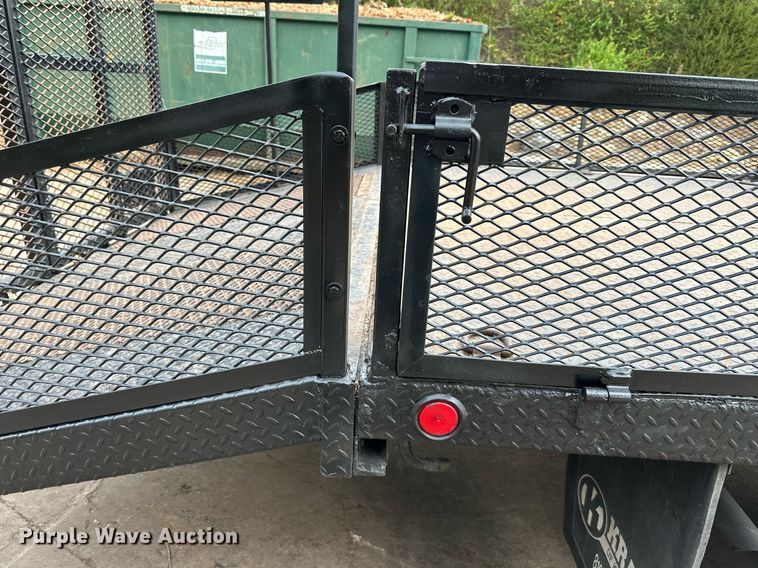 image for item DR2756 2009 Ford F450 Super Duty flatbed truck