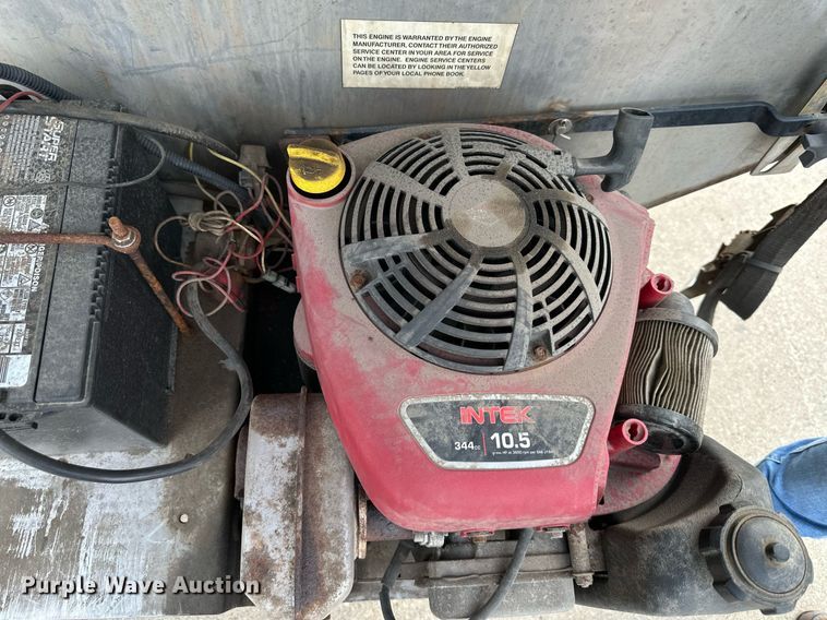 image for item DR2756 2009 Ford F450 Super Duty flatbed truck