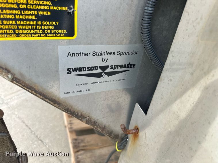 image for item DR2756 2009 Ford F450 Super Duty flatbed truck