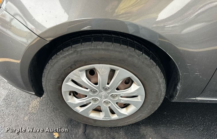 image for item DR2773 2013 Kia Forte 