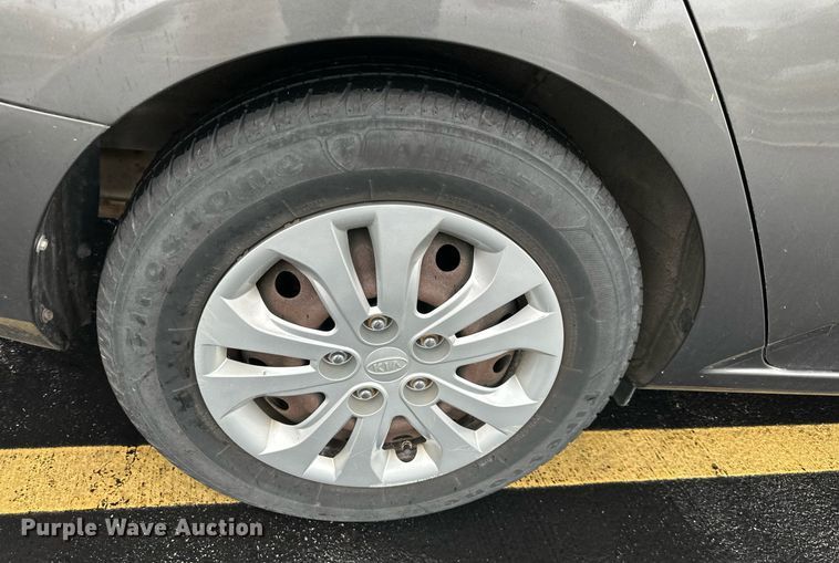 image for item DR2773 2013 Kia Forte 