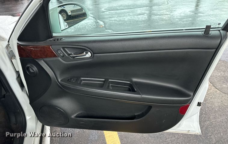 image for item DR2774 2011 Chevrolet Impala LT 