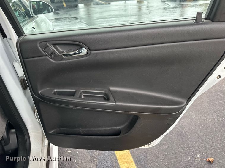 image for item DR2774 2011 Chevrolet Impala LT 