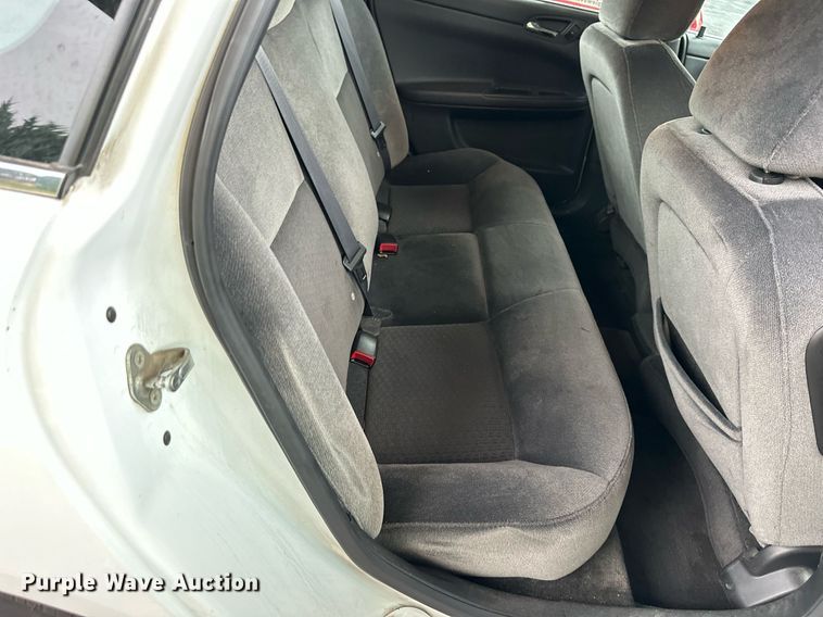 image for item DR2774 2011 Chevrolet Impala LT 