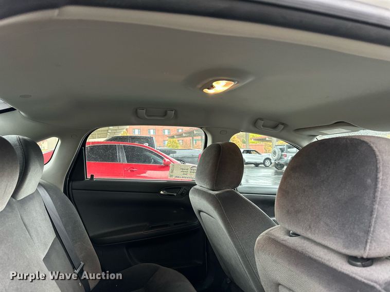 image for item DR2774 2011 Chevrolet Impala LT 