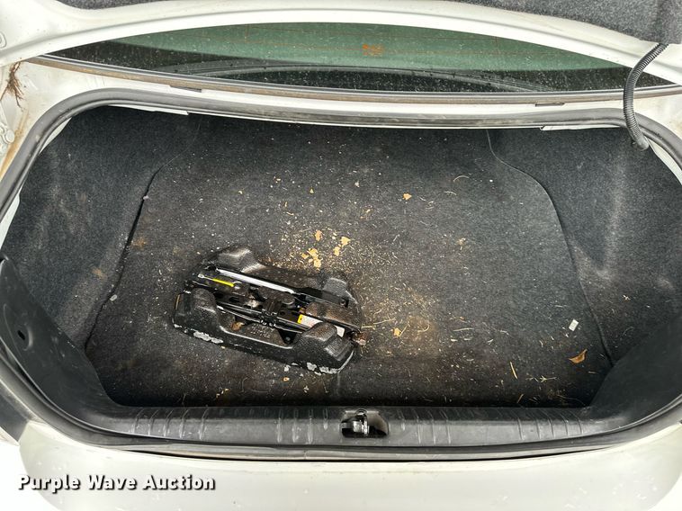 image for item DR2774 2011 Chevrolet Impala LT 