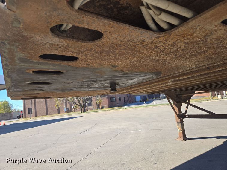 image for item DR7891 2000 Trailmobile dry van trailer