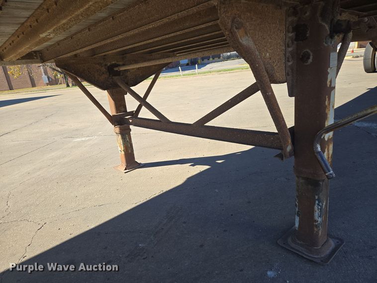 image for item DR7891 2000 Trailmobile dry van trailer