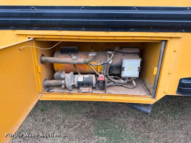 image for item DS2917 2012 International  CE school bus