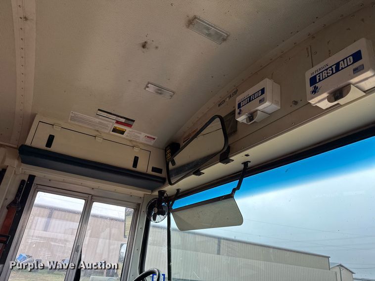 image for item DS2917 2012 International  CE school bus