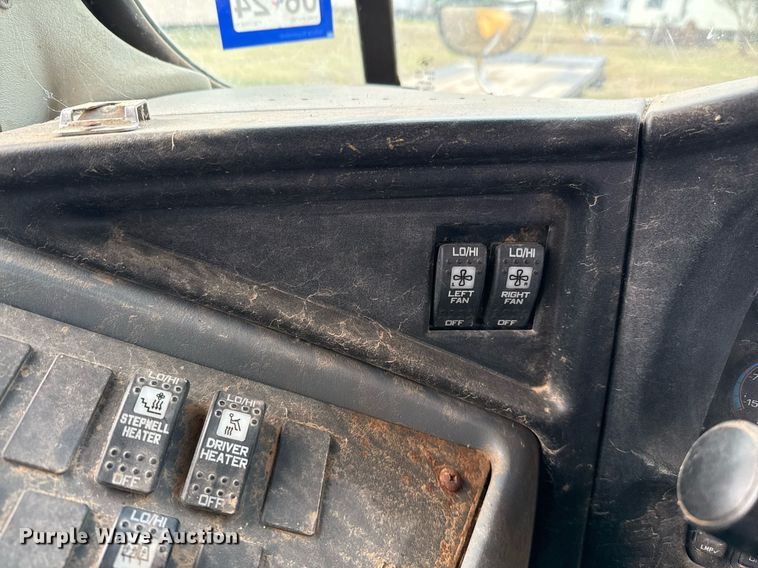 image for item DS2917 2012 International  CE school bus