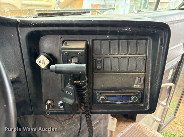 image for item DS2917 2012 International  CE school bus