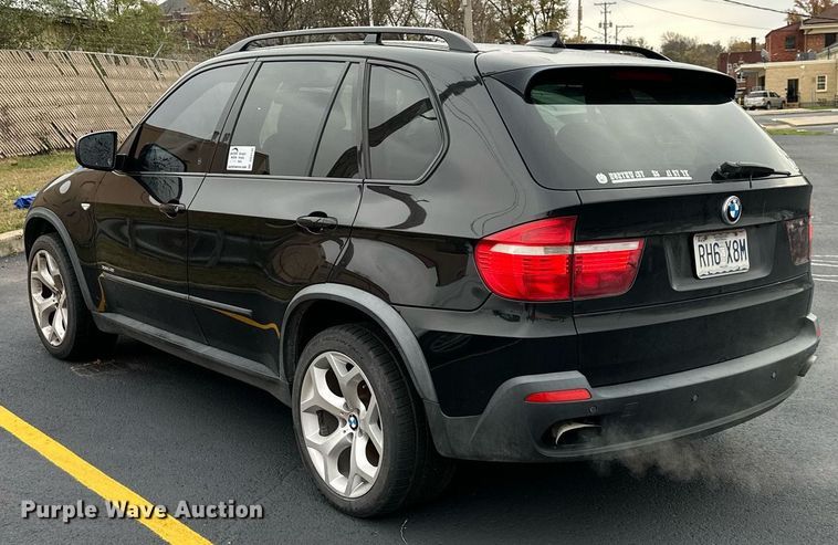 image for item DS3130 2009 BMW X48I SUV
