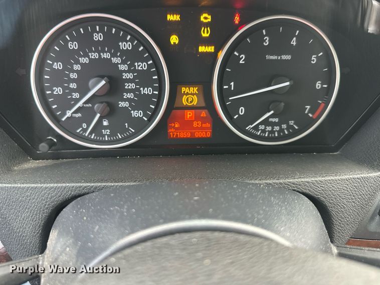 image for item DS3130 2009 BMW X48I SUV