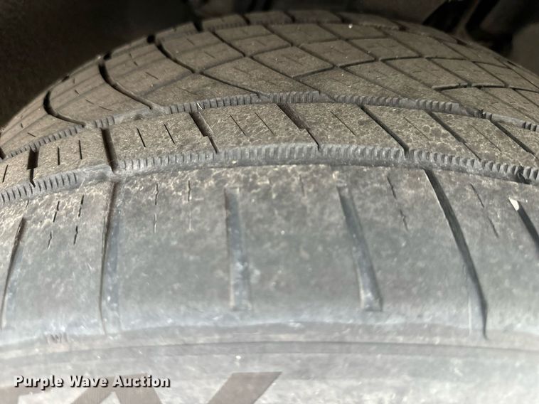 image for item DS3130 2009 BMW X48I SUV