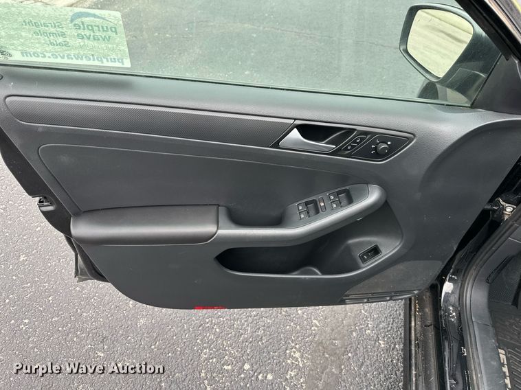 image for item DS3132 2014 Volkswagen Jetta S 