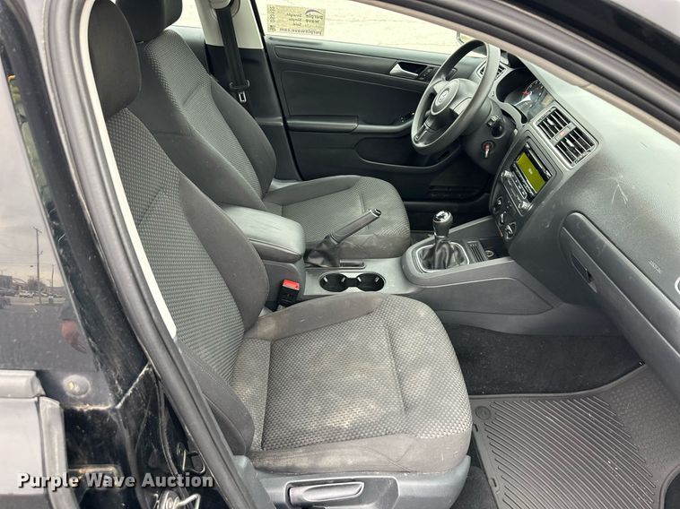 image for item DS3132 2014 Volkswagen Jetta S 