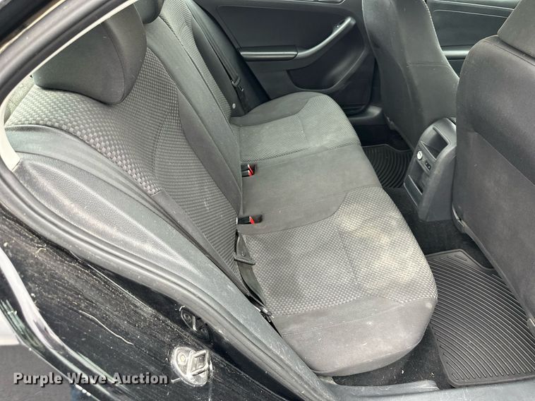 image for item DS3132 2014 Volkswagen Jetta S 