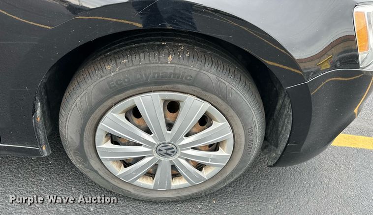 image for item DS3132 2014 Volkswagen Jetta S 