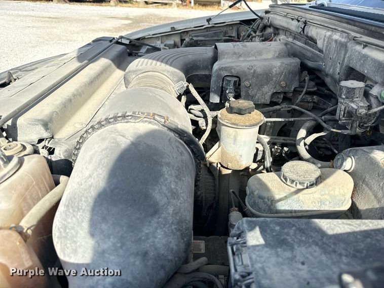 image for item DT2113 2002 Ford  F150XL SuperCab pickup truck