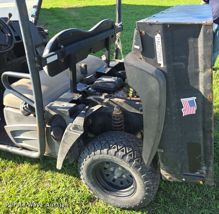 image for item DT5336 2015 Club Car utility vehicle