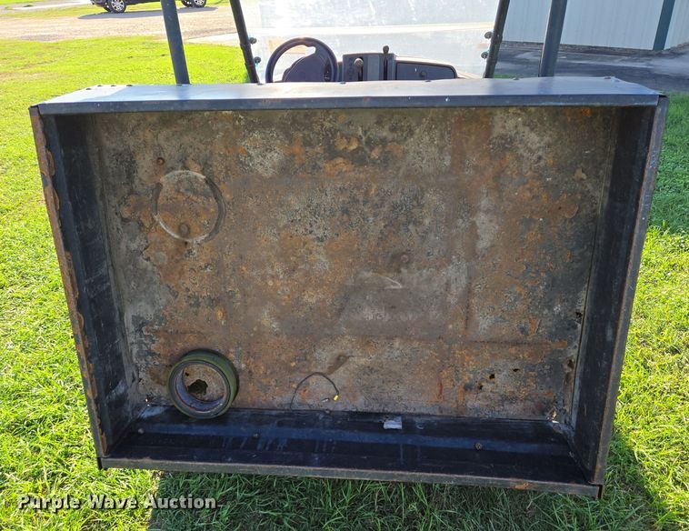image for item DT5336 2015 Club Car utility vehicle