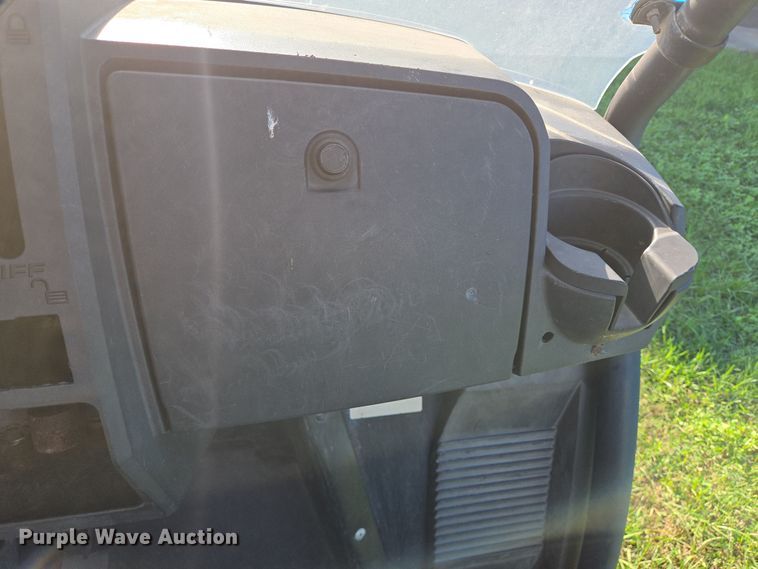 image for item DT5336 2015 Club Car utility vehicle