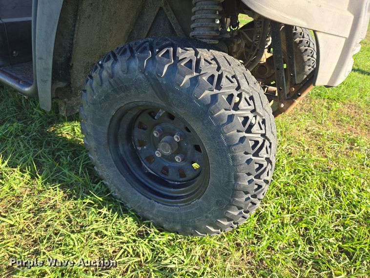 image for item DT5336 2015 Club Car utility vehicle