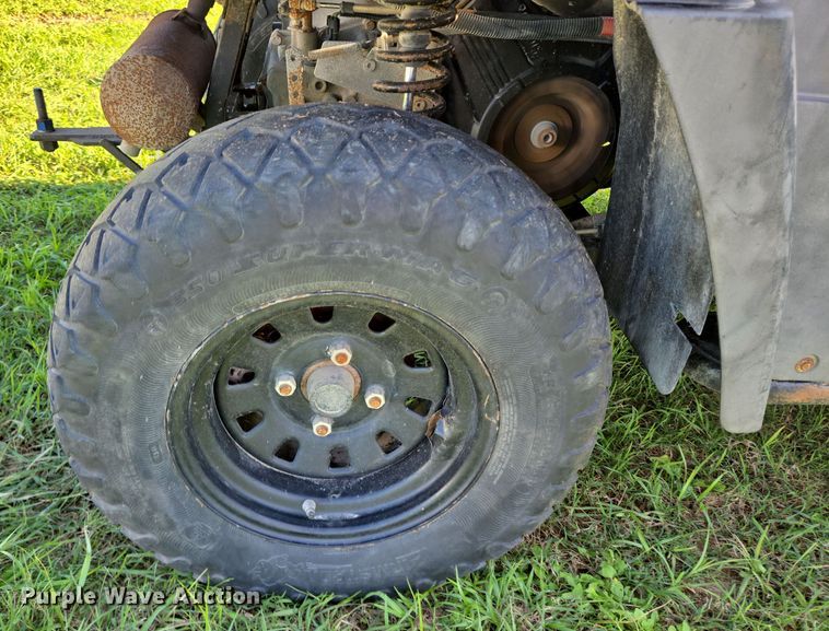 image for item DT5336 2015 Club Car utility vehicle