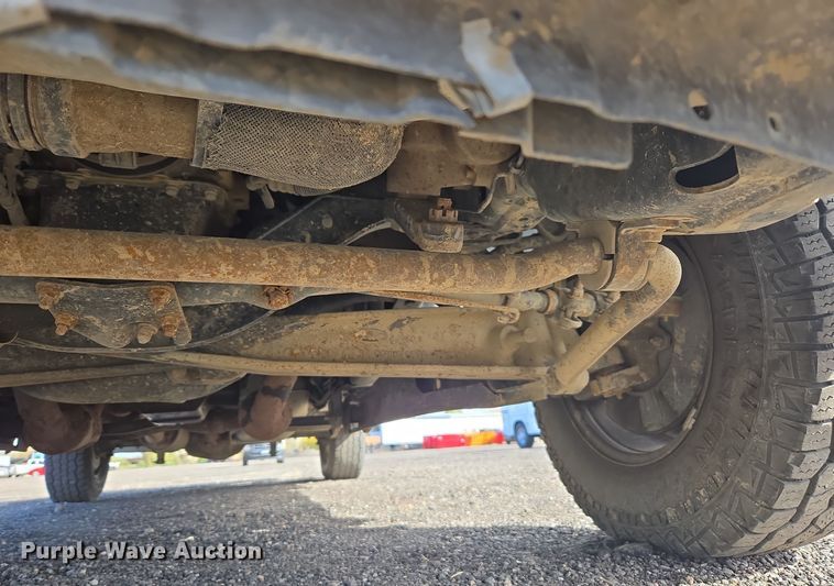 image for item DT7001 2008 Ford F250 Super Duty XL utility bed pickup truck